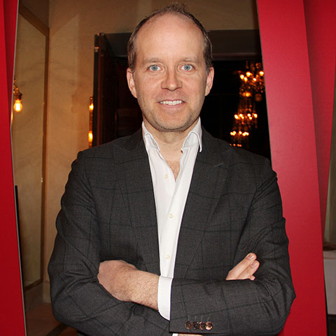 Max Nöje: nöjesguide och eventkalender som tipsar om vad som händer på stan inom sport, nöje:, mode, kultur, restaurang & gastronomi m.m. Vi har evenemang & upplevelser inom teater, konsert, föreställningar, mingel, show, festival, mode, utställning, barn- & familjeaktivitet, kurser, klubb, party, vernissage, semester, mässa, seminarium & konferens samt annat trevligt. Vad händer i Stockholm, Göteborg, Malmö & andra städer?. Vi kan även fota & filma ditt event eller tillställning. Tack för att du besöker oss!