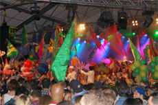 Hitta evenemang i nöjesguiden & eventkalender Cocktail Life: teater, konsert, festival, mingel, gigg, utställning, party, show, catwalk, vinprovning, seminarium, familjeaktivitet, matupplevelse, kurs, seminarier m.m. Vi filmar och fotar ditt event eller tillställning.