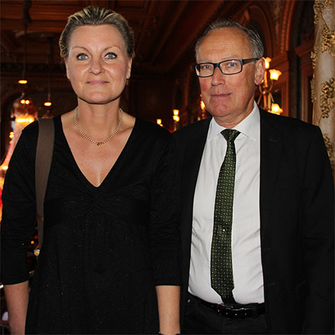 Max Nöje: nöjesguide och eventkalender som tipsar om vad som händer på stan inom sport, nöje:, mode, kultur, restaurang & gastronomi m.m. Vi har evenemang & upplevelser inom teater, konsert, föreställningar, mingel, show, festival, mode, utställning, barn- & familjeaktivitet, kurser, klubb, party, vernissage, semester, mässa, seminarium & konferens samt annat trevligt. Vad händer i Stockholm, Göteborg, Malmö & andra städer? Vi kan även fota & filma ditt event eller tillställning. Tack för att du besöker oss!
