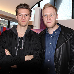 Max Nöje: nöjesguide och eventkalender som tipsar om vad som händer på stan inom sport, nöje:, mode, kultur, restaurang & gastronomi m.m. Vi har evenemang & upplevelser inom teater, konsert, föreställningar, mingel, show, festival, mode, utställning, barn- & familjeaktivitet, kurser, klubb, party, vernissage, semester, mässa, seminarium & konferens samt annat trevligt. Vad händer i Stockholm, Göteborg, Malmö & andra städer? Vi kan även fota & filma ditt event eller tillställning. Tack för att du besöker oss!