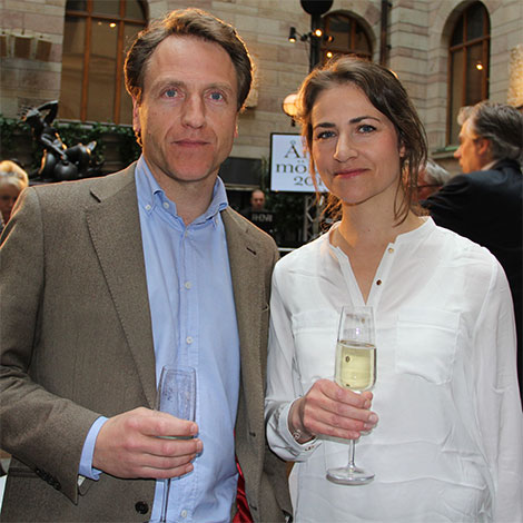 Max Nöje: nöjesguide och eventkalender som tipsar om vad som händer på stan inom sport, nöje:, mode, kultur, restaurang & gastronomi m.m. Vi har evenemang & upplevelser inom teater, konsert, föreställningar, mingel, show, festival, mode, utställning, barn- & familjeaktivitet, kurser, klubb, party, vernissage, semester, mässa, seminarium & konferens samt annat trevligt. Vad händer i Stockholm, Göteborg, Malmö & andra städer? Vi kan även fota & filma ditt event eller tillställning. Tack för att du besöker oss!
