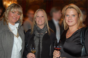 Cocktail Life är din nöjesguide för evenemangstips: teater, konsert, mingel, gigg, festival, utställning, party, vinprovning, seminarium, barnkalas, matupplevelse, kurs m.m. Vi filmar och fotar ditt event eller tillställning.